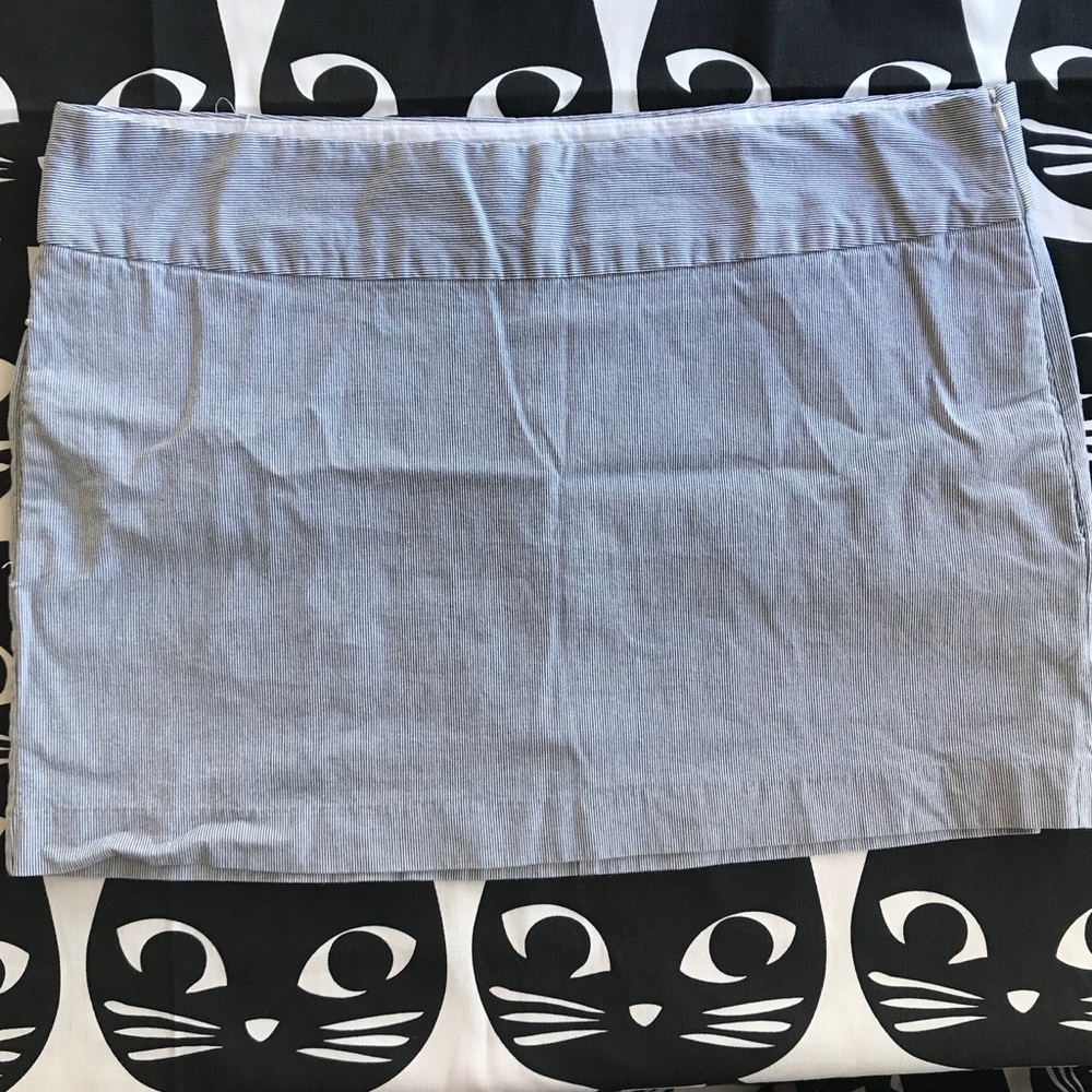 Old Navy Pinstripe Engineer Striped mini skirt 18